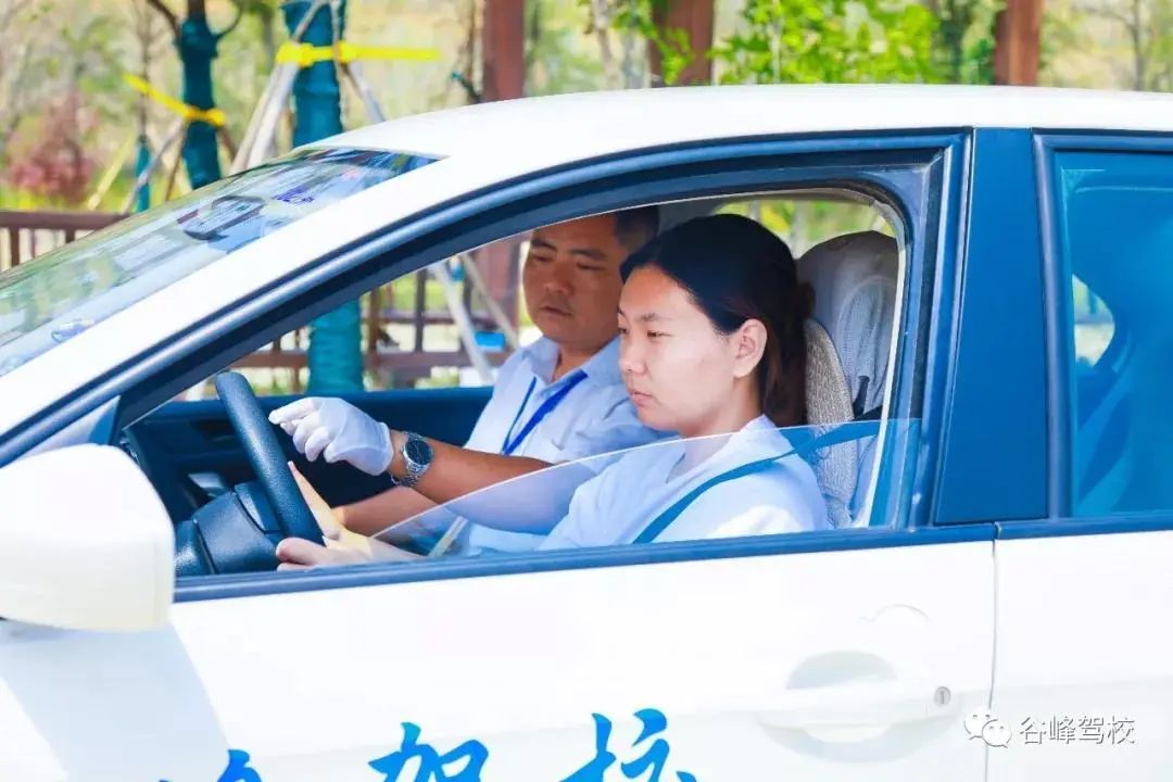 學海路校區風光3.jpg